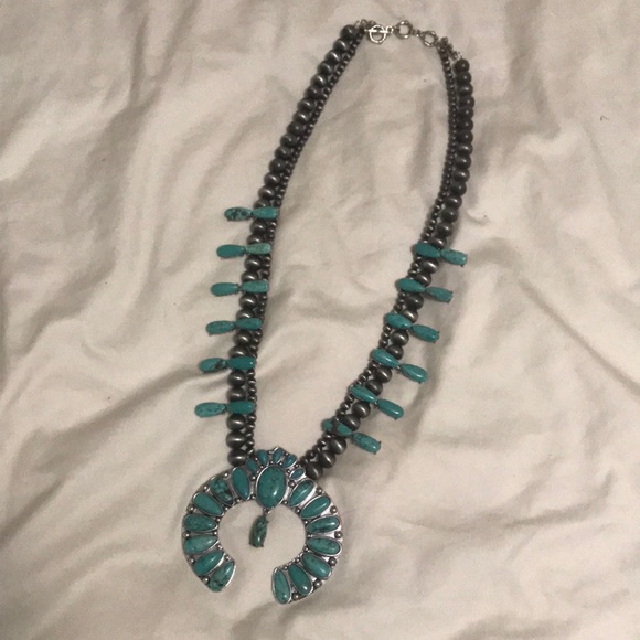 Jewelry - Turquoise squash blossom necklace